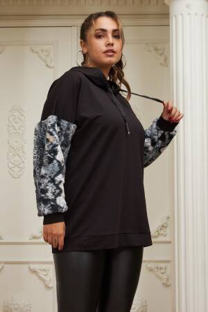 Black Oversized Hooded Neck Sweatshirt