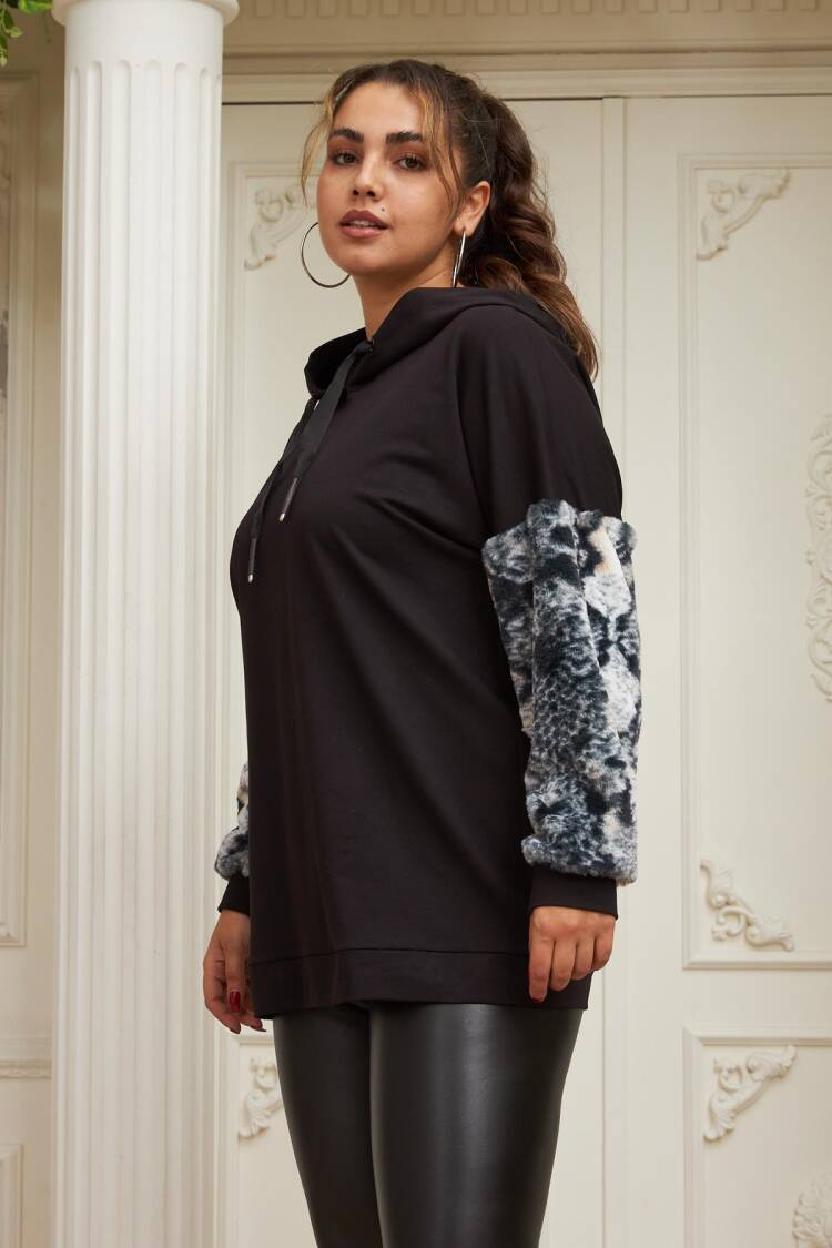 Black Oversized Hooded Neck Sweatshirt