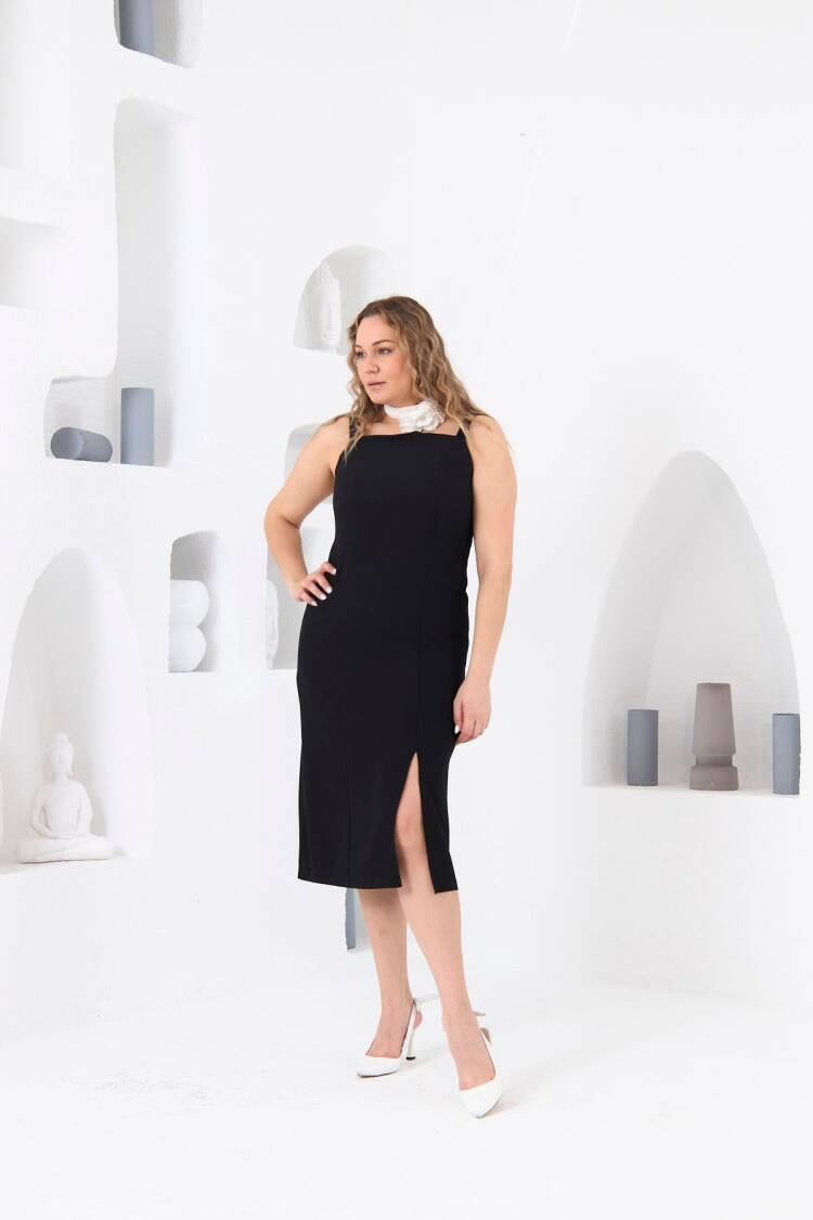 ElegantSheath Dress With Square Neck