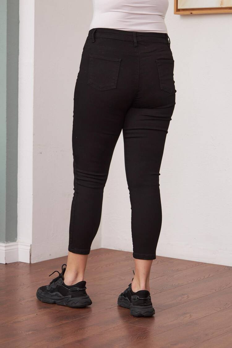 Checkered Skinny Leg Mom Jeans