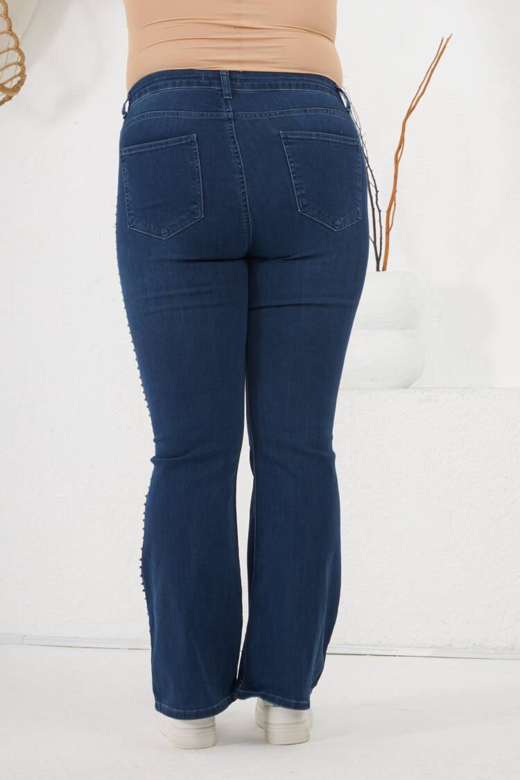 Blue Casual Plus Size Mom Jeans With Flare Leg
