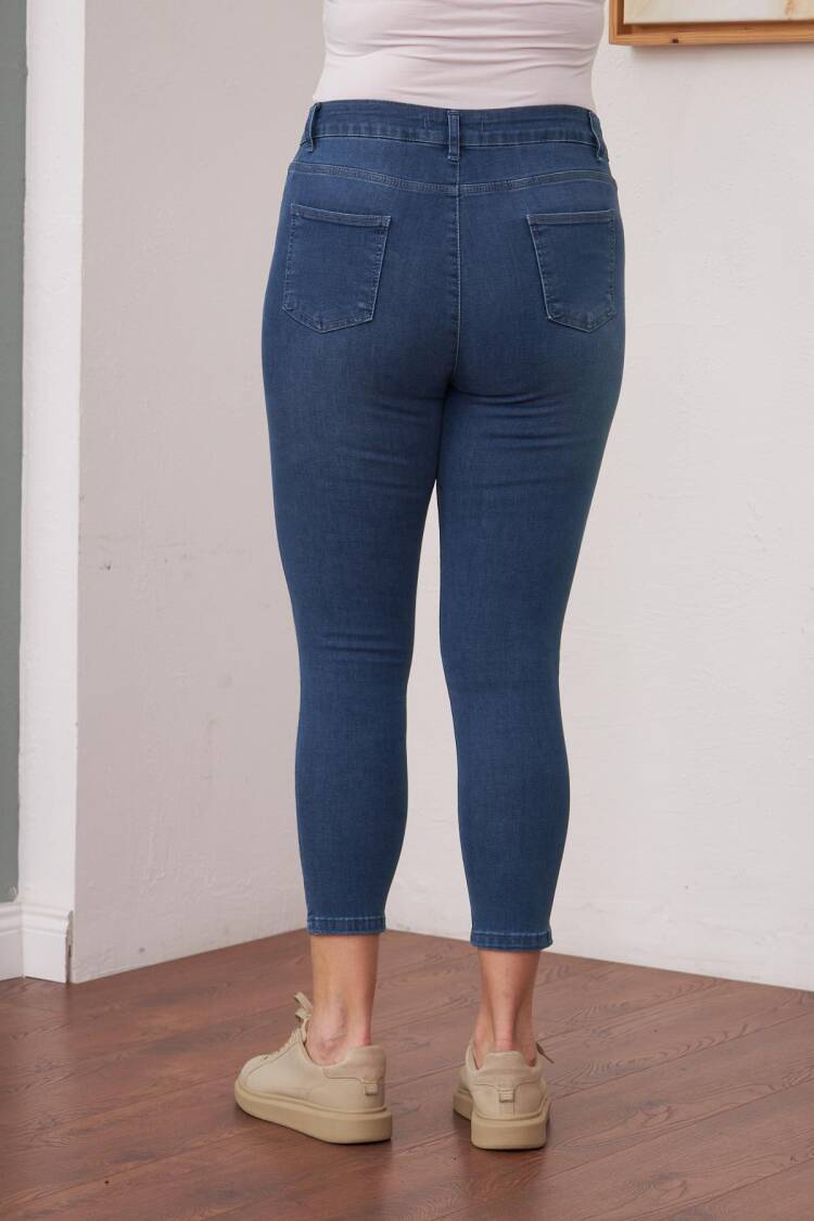 Blue Plus Size Casual Mom Jeans
