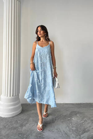 Sleeveless Sweetheart Neck Slip Dress