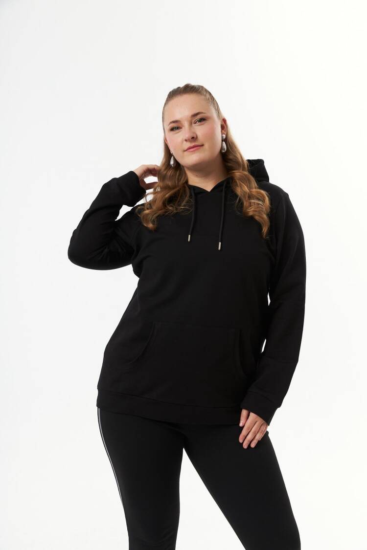Sweatshirt With Hooded Neck - Casual Plus Size
