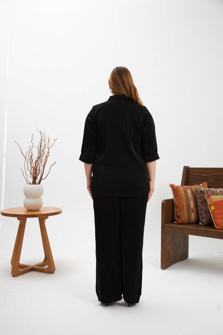 Black Plus Size Elegant Blouse With Polo Neck
