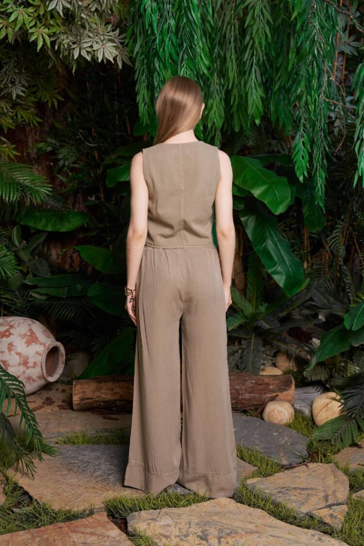 Elastic Linen Pants With Leg Detail