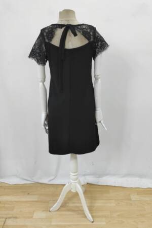 Elegant Black Floral Blouse With Short Sleeves