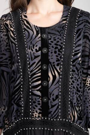 Elegant Black Fit And Flare Midi Dress