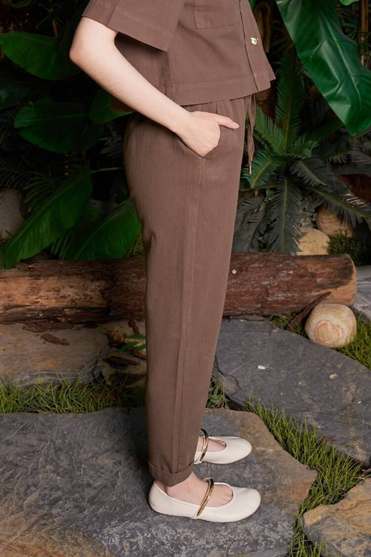 Casual Modest Tapered Carrot Pants