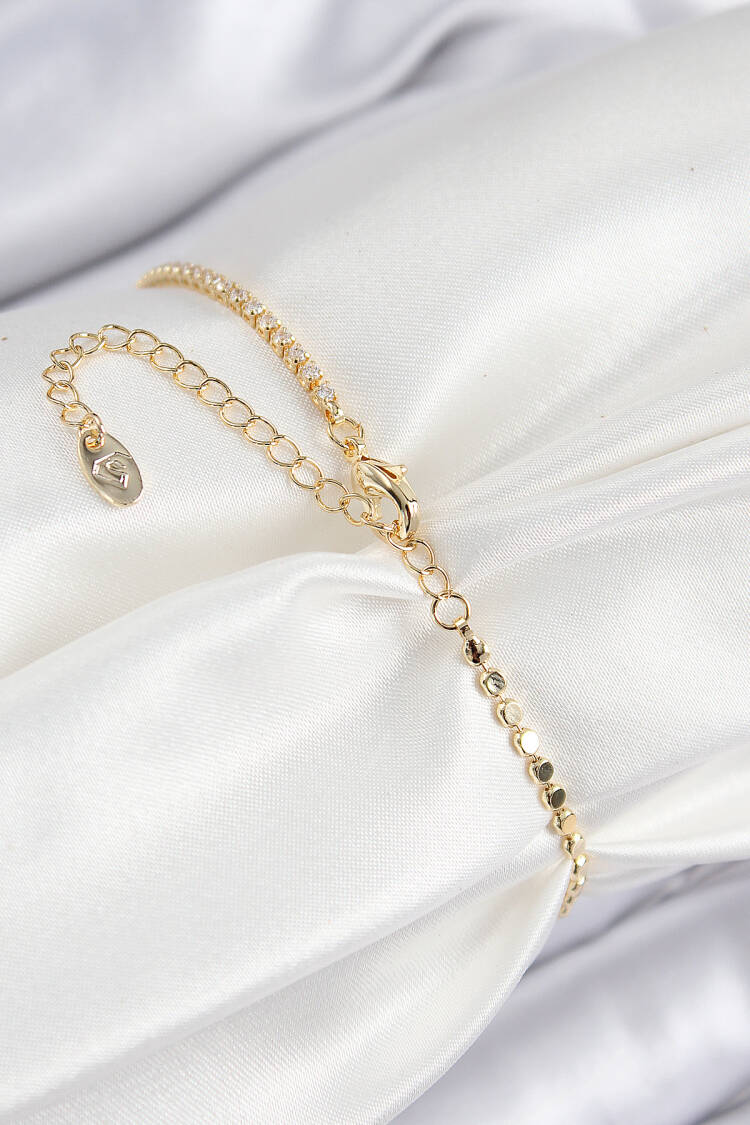 Brass Zircon Stone Heart Pattern Crush Chain Gold Color Women Bracelet