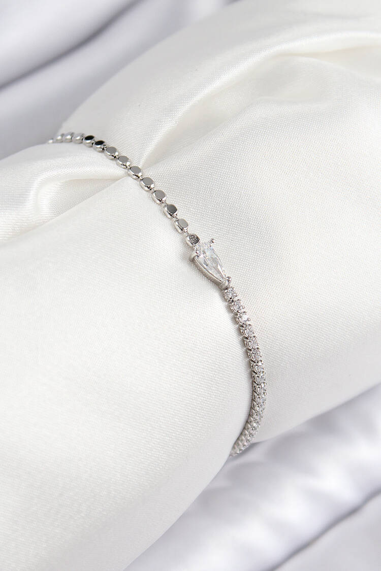 Brass Zircon Stone Drop Model Crush Chain Silver Color Women Bracelet