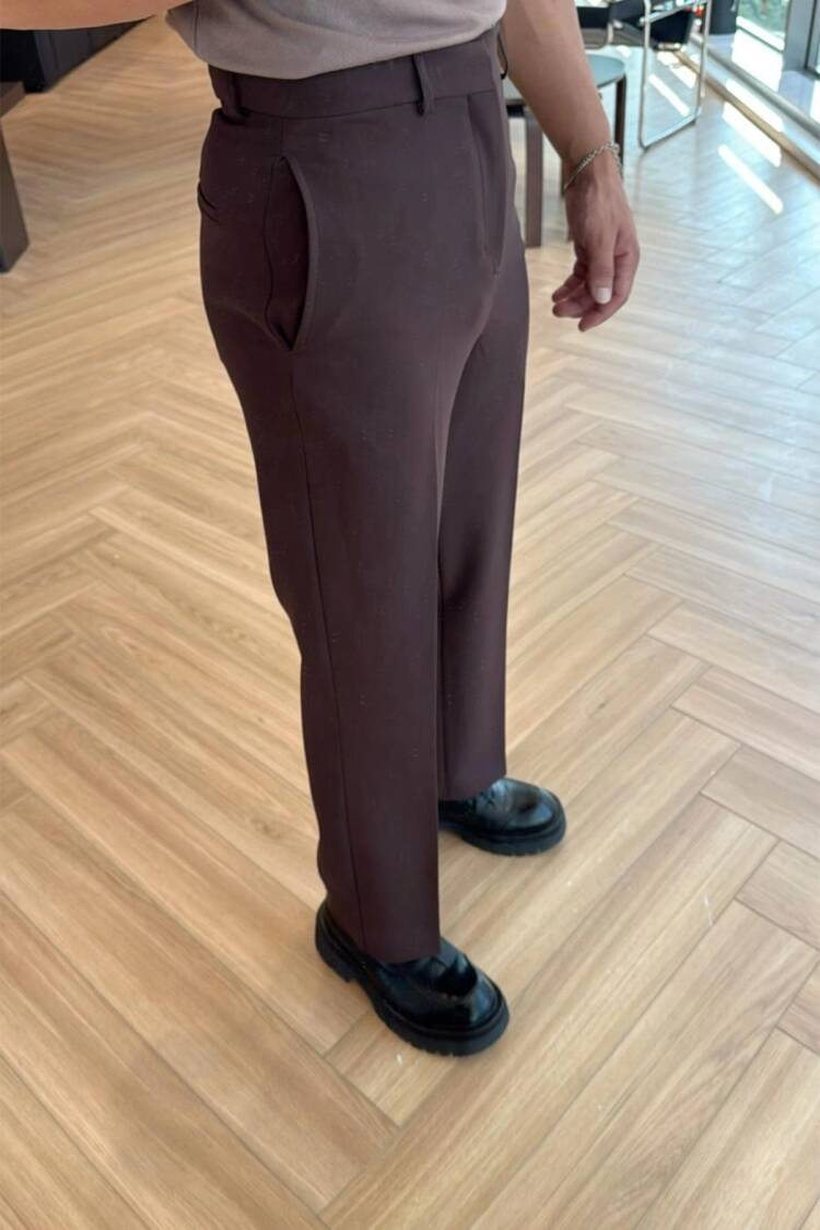 Tapered/Carrot Pants With High Waist