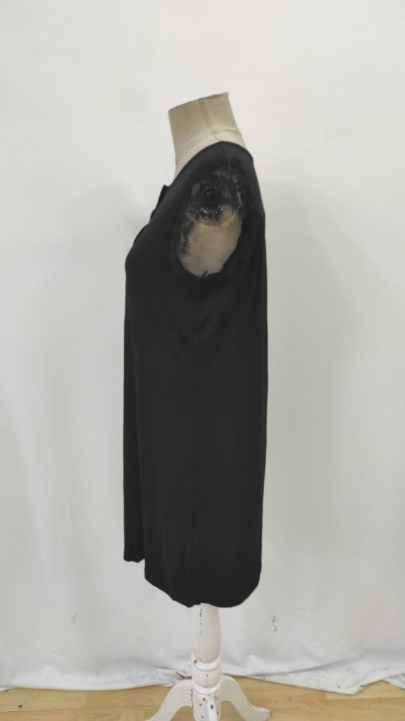 Black Sleeveless Cap Sleeve Shift Dress