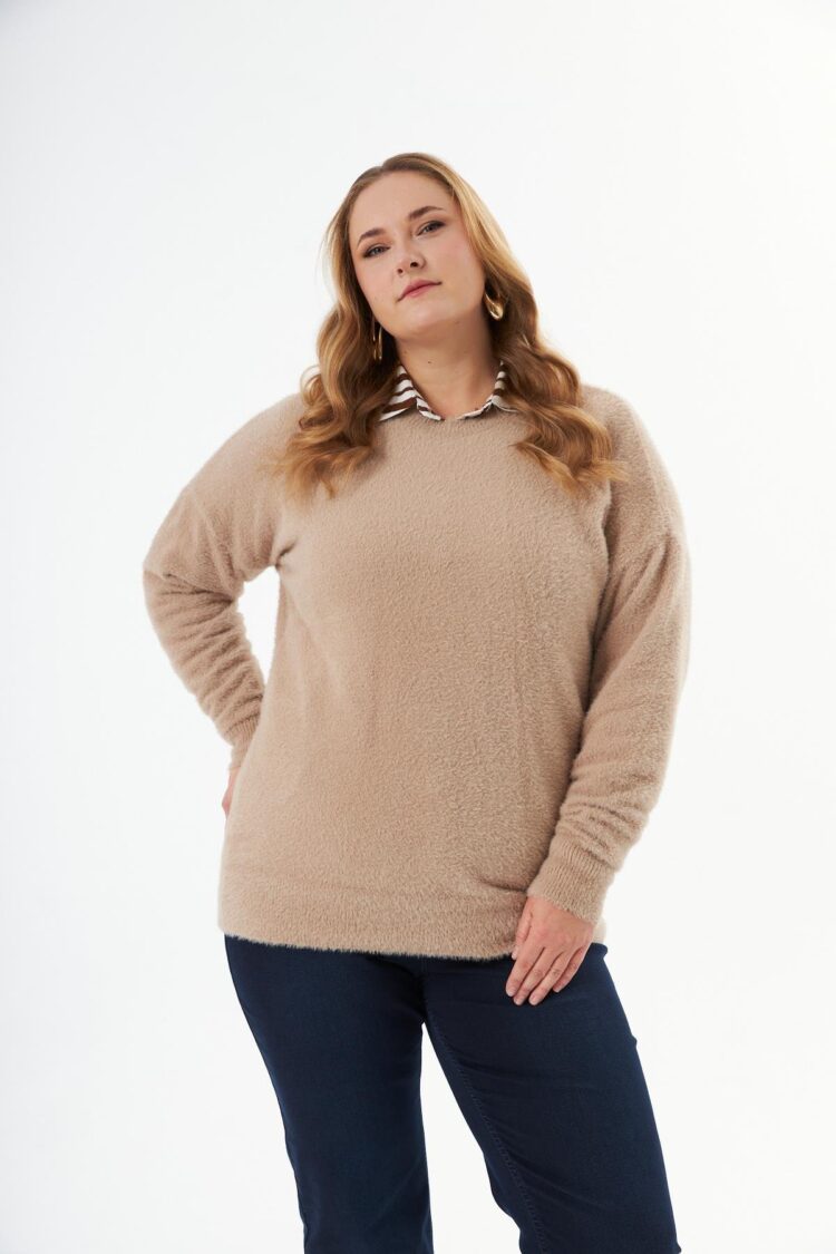 Beige Plus Size Casual Modest Blouse