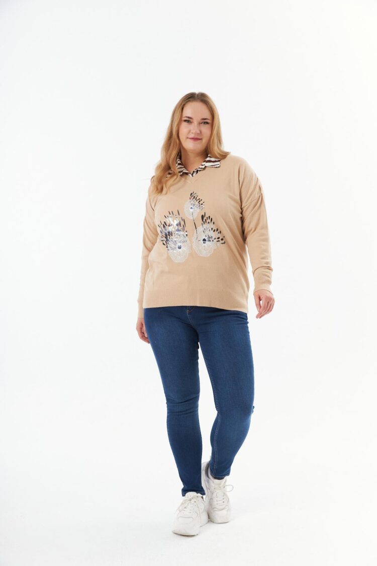Beige Plus Size Casual Modest Blouse