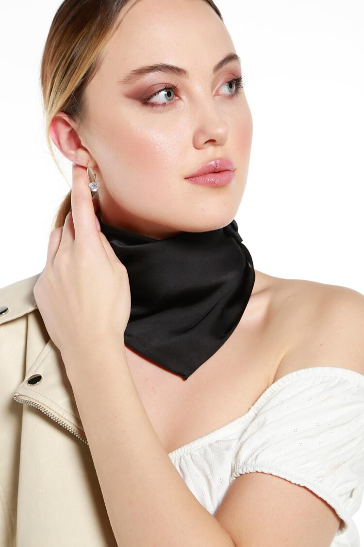 Scarf - Brand: Axesoire - Women's Clothing Wholesale - Globality Store