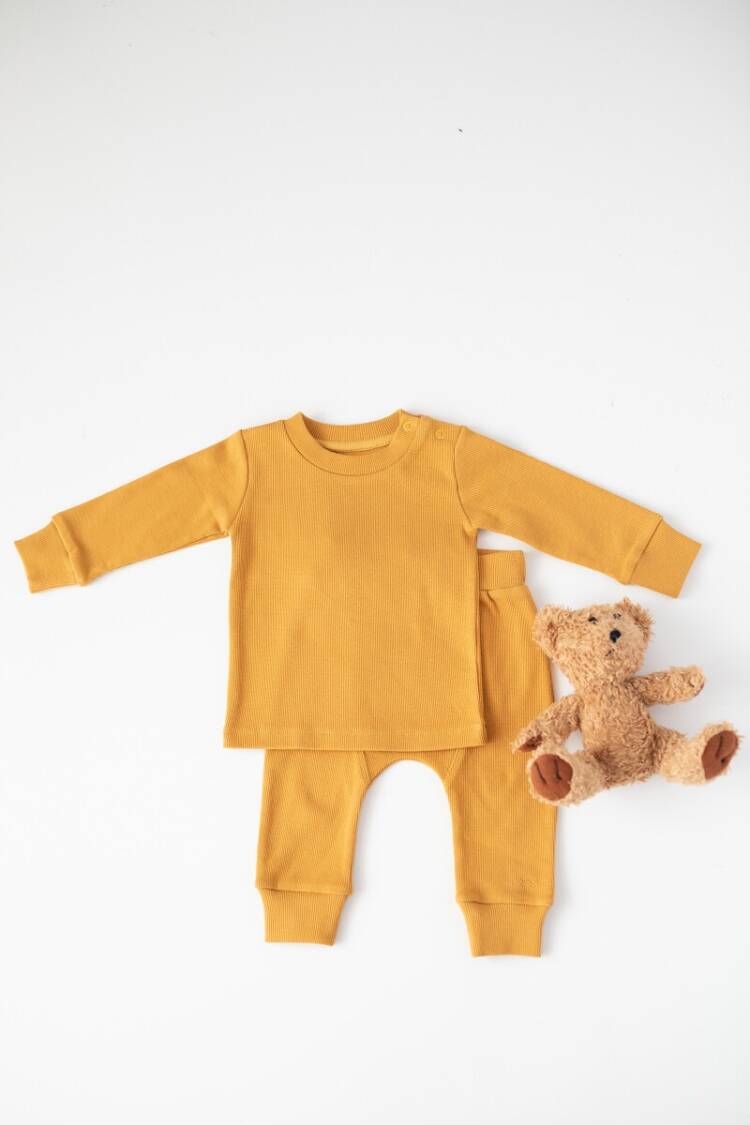 Wholesale 2-Piece Baby Boys Body Sets with Pants Gots Certificate 100% Organic 0-36M - Brand: Zeyland - Kids & Baby Clothes Wholesale - Globality Store