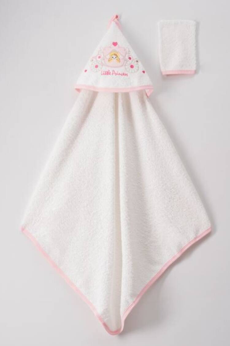 Wholesale 2-Piece Baby Girl Set with Scrub Mitt and Towel 72x80 - Brand: Ramel Kids - Kids & Baby Clothes Wholesale - Globality Store