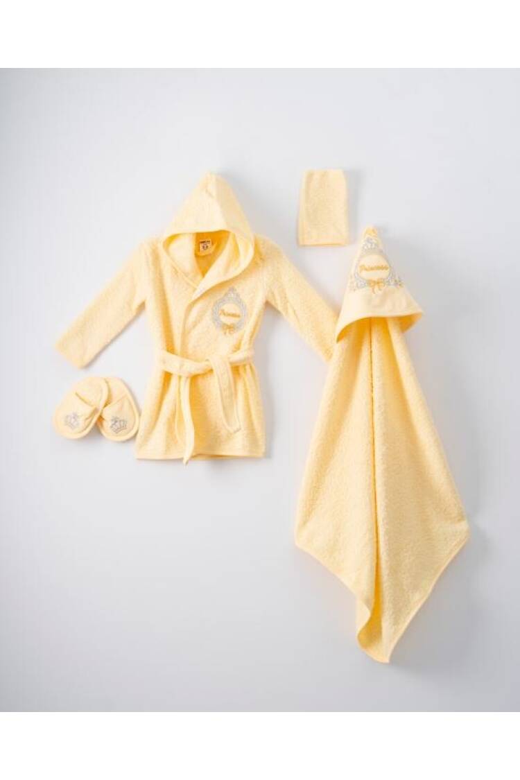 Wholesale 4-Piece Baby Girls Bathrobe Set 0-36M - Brand: Ramel Kids - Kids & Baby Clothes Wholesale - Globality Store