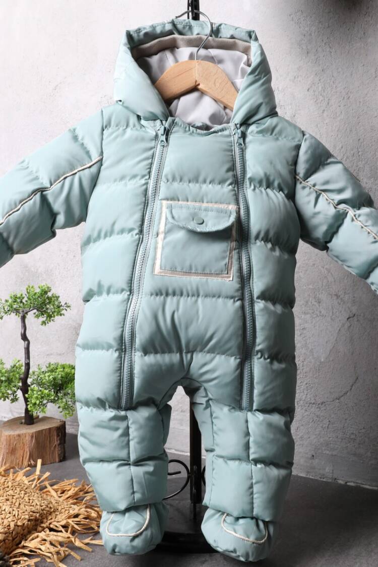 Wholesale Baby Girl Baby Astronaut Jumpsuit 6-12M - Brand: Benitto Kids - Kids & Baby Clothes Wholesale - Globality Store