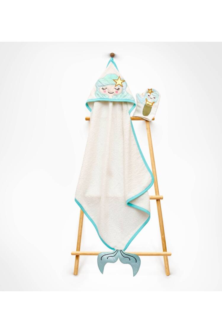Wholesale Baby Girls 2-Piece Towel and Bath Scrub 75x75 - Brand: Babyline - Kids & Baby Clothes Wholesale - Globality Store