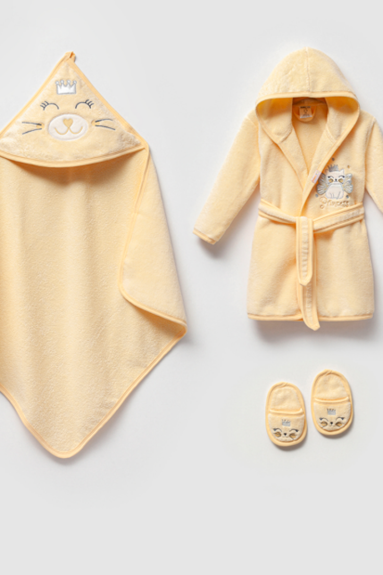Wholesale Baby Girls 4-Pieces Bathroom Set 0-36M - Brand: Ramel Kids - Kids & Baby Clothes Wholesale - Globality Store