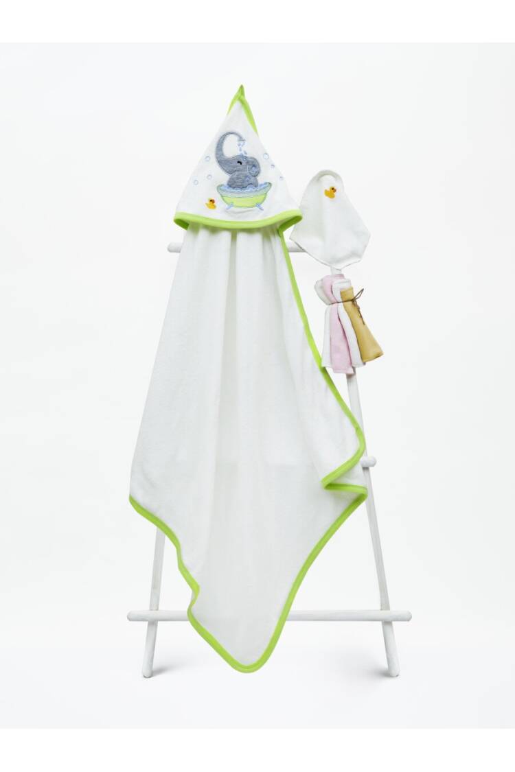 Wholesale Baby Unisex Towel and Bath Scrub 85x85cm 1-3Y - Brand: Babyline - Kids & Baby Clothes Wholesale - Globality Store