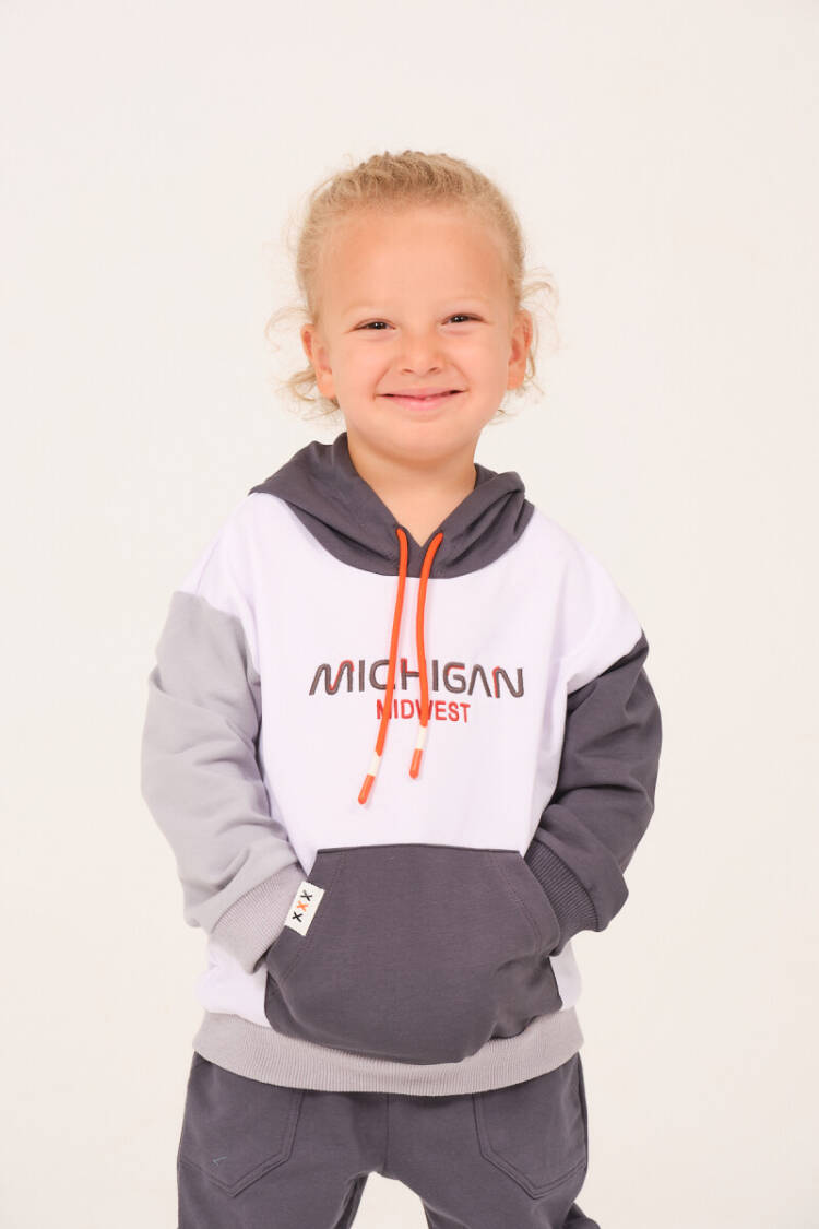 Wholesale Boys' Hooded Embroidered Sweatshirt 1-12Y - Brand: Zeyland - Kids & Baby Clothes Wholesale - Globality Store