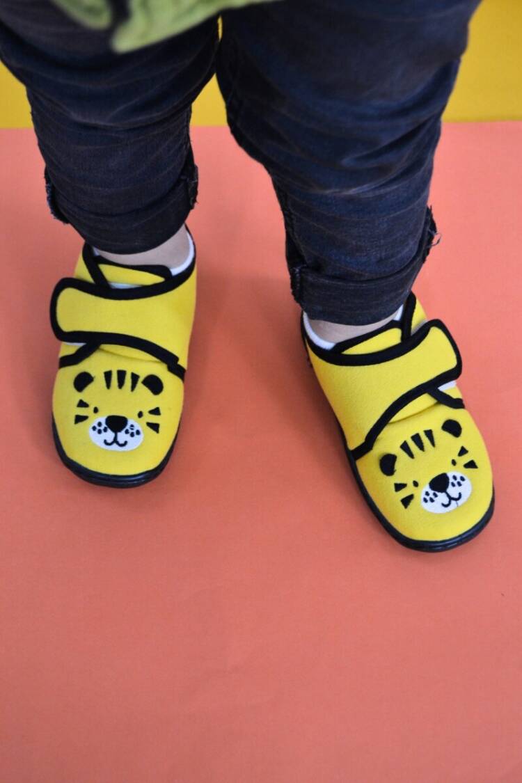 Wholesale Boys Slipshoes 23-30EU - Brand: Firststep - Kids & Baby Clothes Wholesale - Globality Store