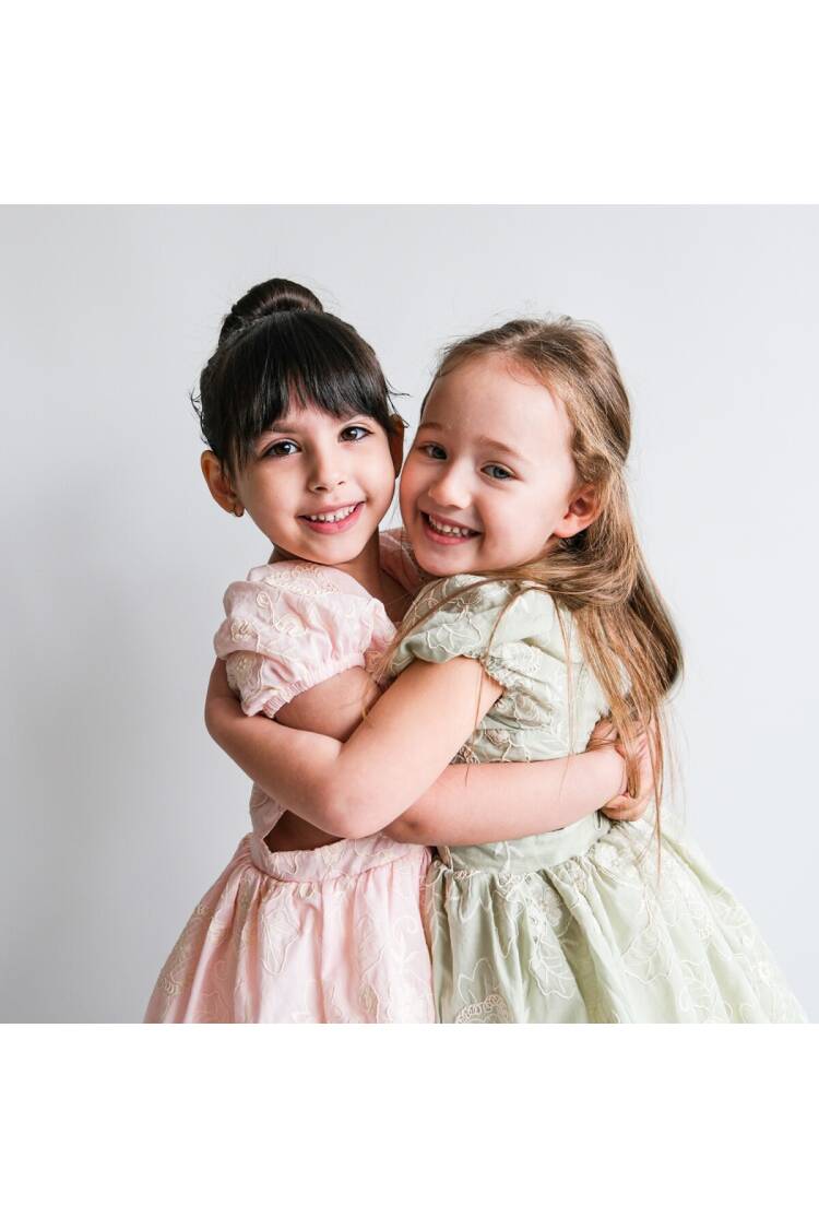 Wholesale Girl's Dress 2-5Y - Brand: Cumino - Kids & Baby Clothes Wholesale - Globality Store