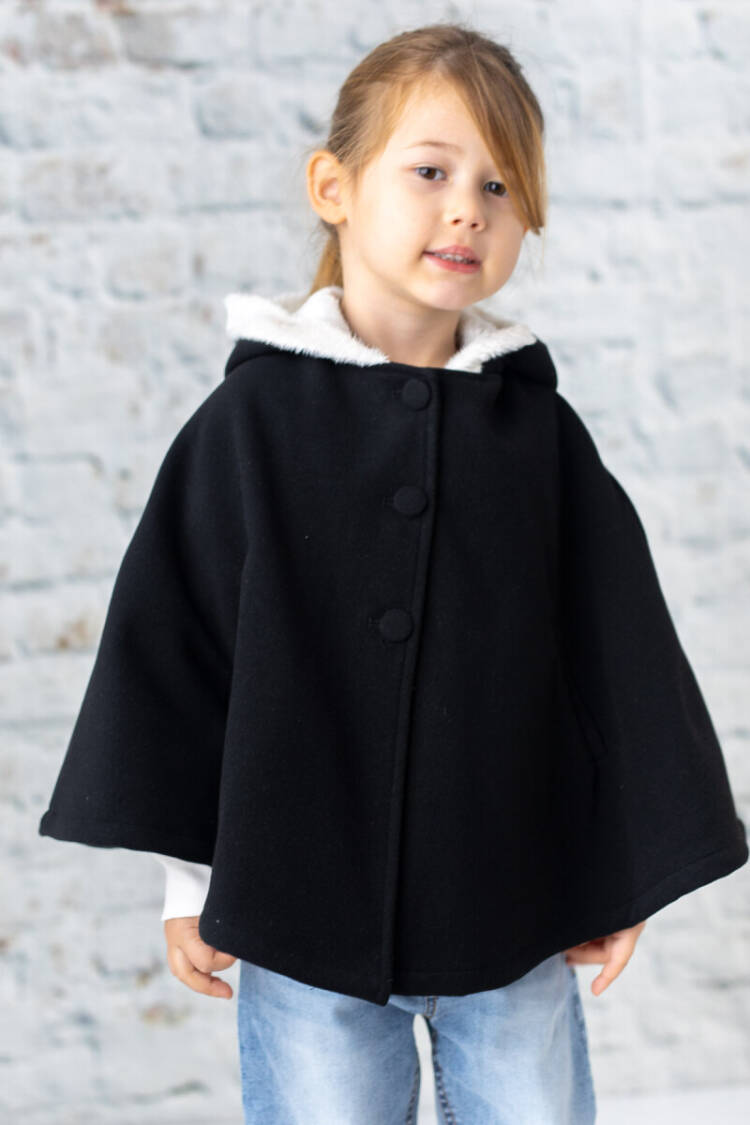Wholesale Girls Poncho1-4Y - Brand: Zeyland - Kids & Baby Clothes Wholesale - Globality Store
