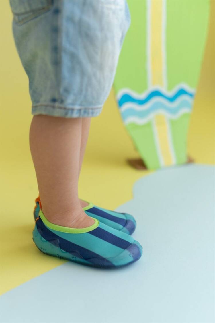 Wholesale Girls Sea Shoes 20-28EU - Brand: Firststep - Kids & Baby Clothes Wholesale - Globality Store