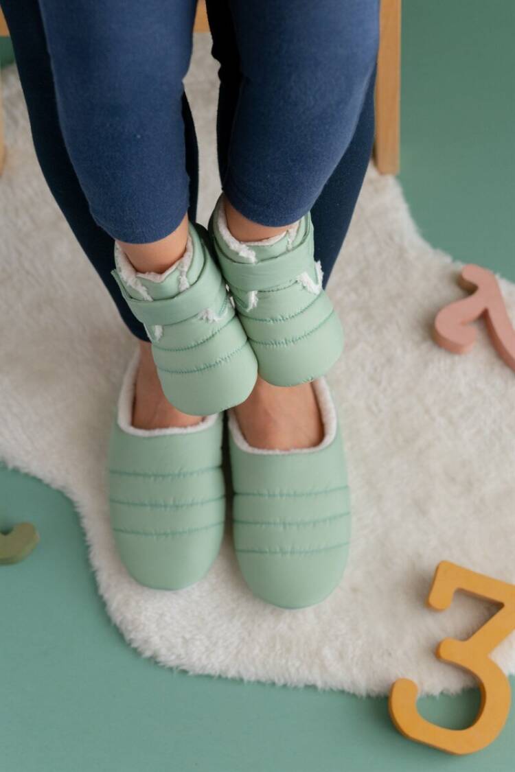 Wholesale Mom Slippers and Baby Booties 18-40 EU - Brand: Firststep - Kids & Baby Clothes Wholesale - Globality Store