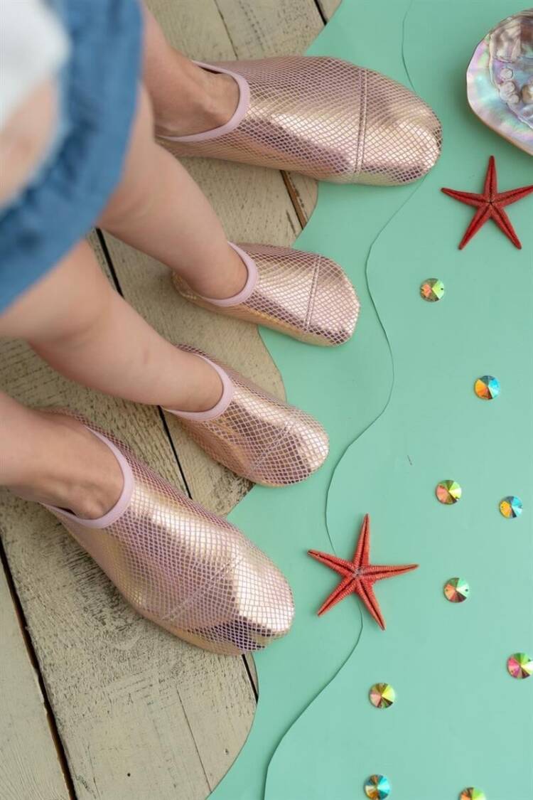 Wholesale Mother Child Pool Slippers 20-40 EU - Brand: Firststep - Kids & Baby Clothes Wholesale - Globality Store