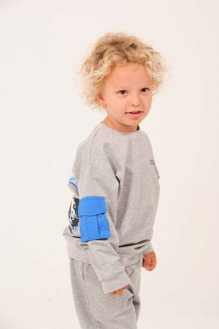 Wholesale Striped Pocket Detail Sweatshirt for Boys - Brand: Zeyland - Kids & Baby Clothes Wholesale - Globality Store