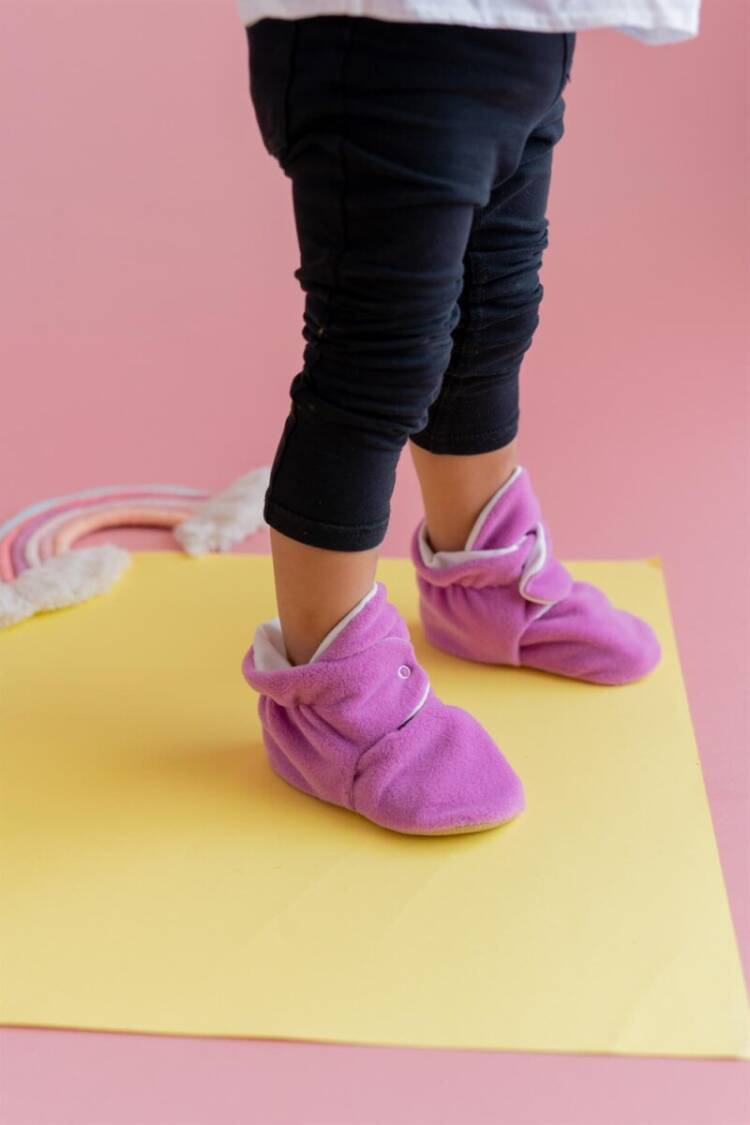 Wholesale Unisex Baby Non-Slip Booties 16-25EU - Brand: Firststep - Kids & Baby Clothes Wholesale - Globality Store