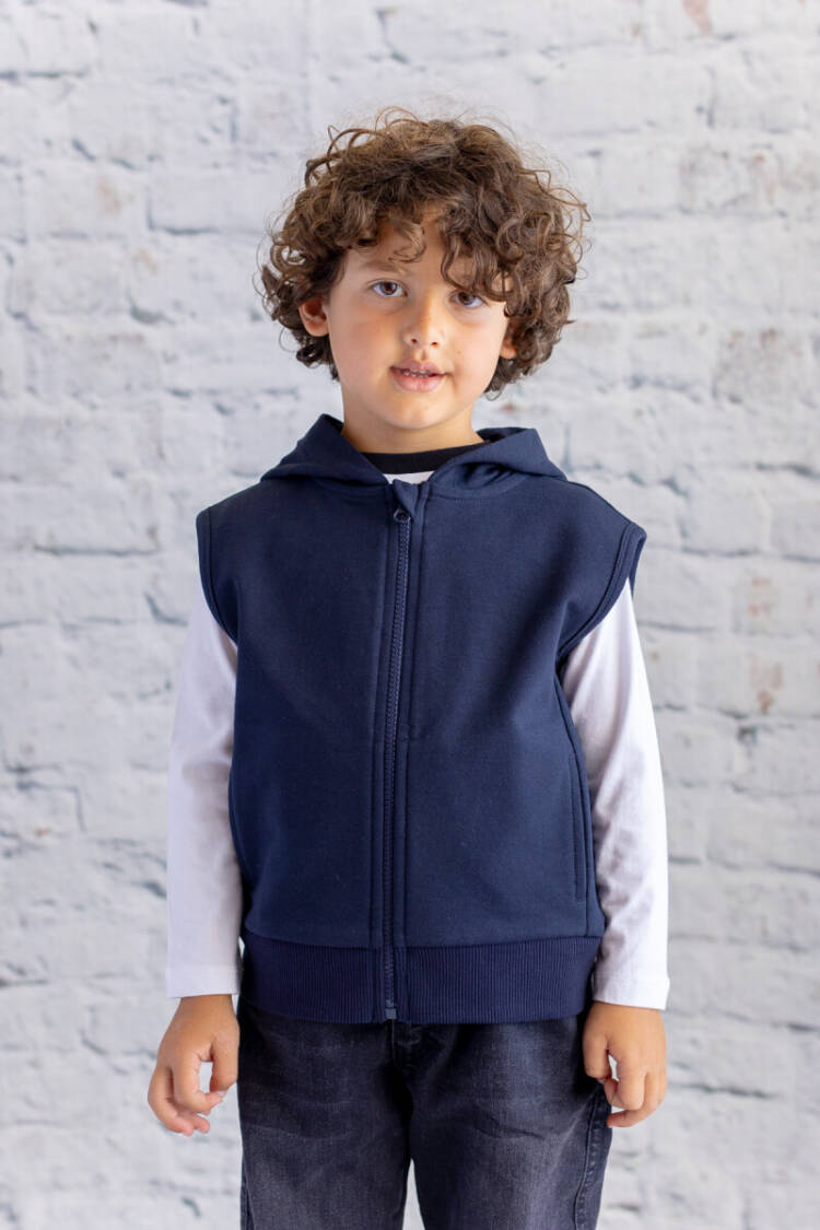 Wholesale Unisex Kids Basic Hooded Vest 1-12Y - Brand: Zeyland - Kids & Baby Clothes Wholesale - Globality Store