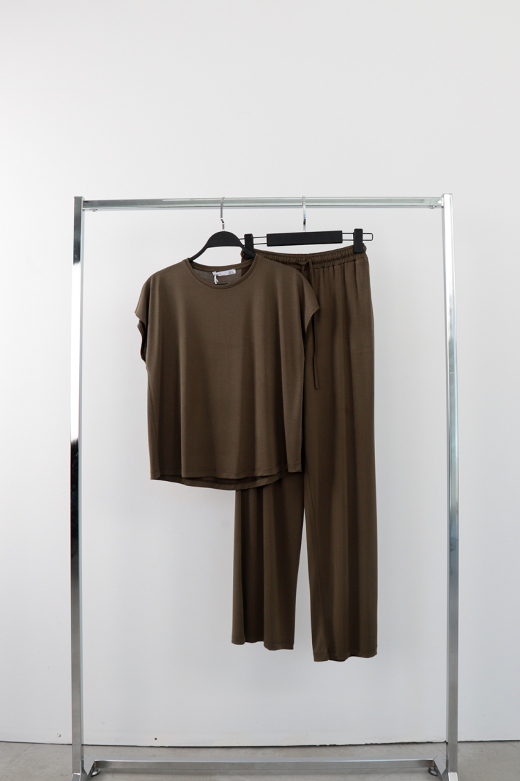 Brown Casual Jogger Pants With DrawstringStraight Leg - Brand: Cream Rouge - Women & Kids, Baby Clothes Wholesale - Globality Store