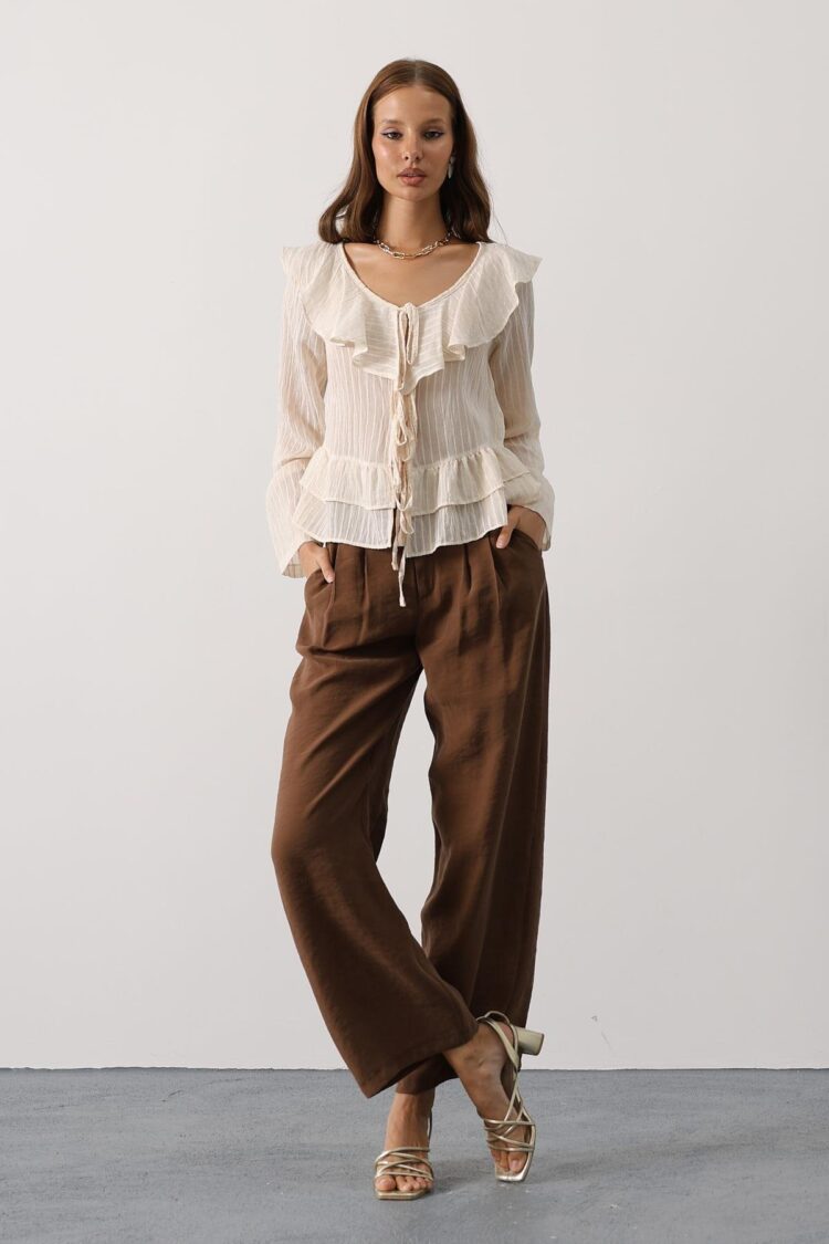 Beige Boho Blouse With V-Neck And Long Sleeves