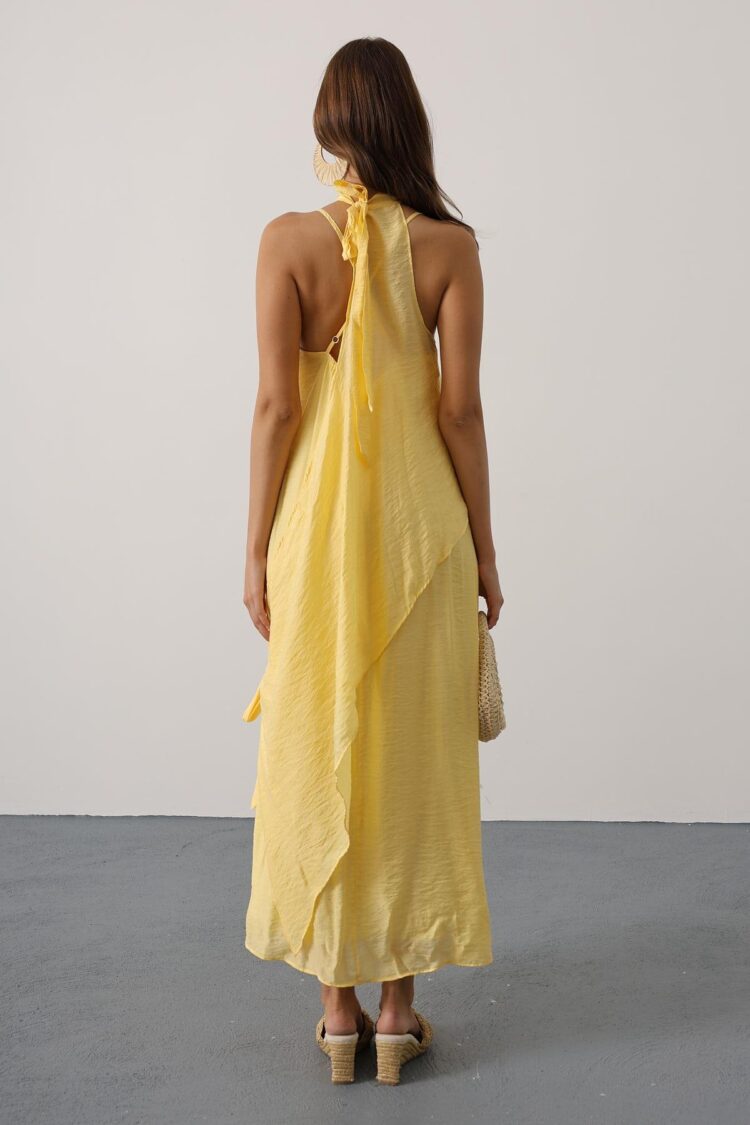 ElegantSlip Dress With Halter Neck And Cap Sleeves