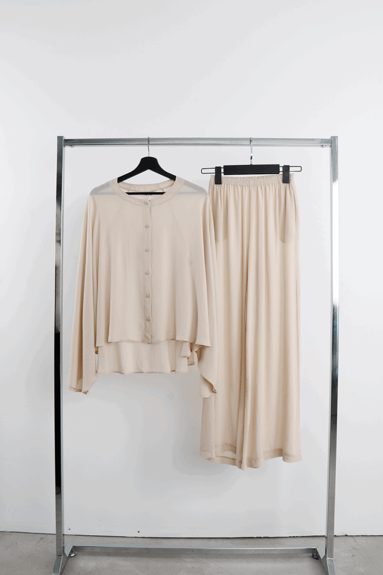 Beige Shirt - Modest Oversized Long Sleeve Buttoned - Brand: Cream Rouge - Women & Kids, Baby Clothes Wholesale - Globality Store