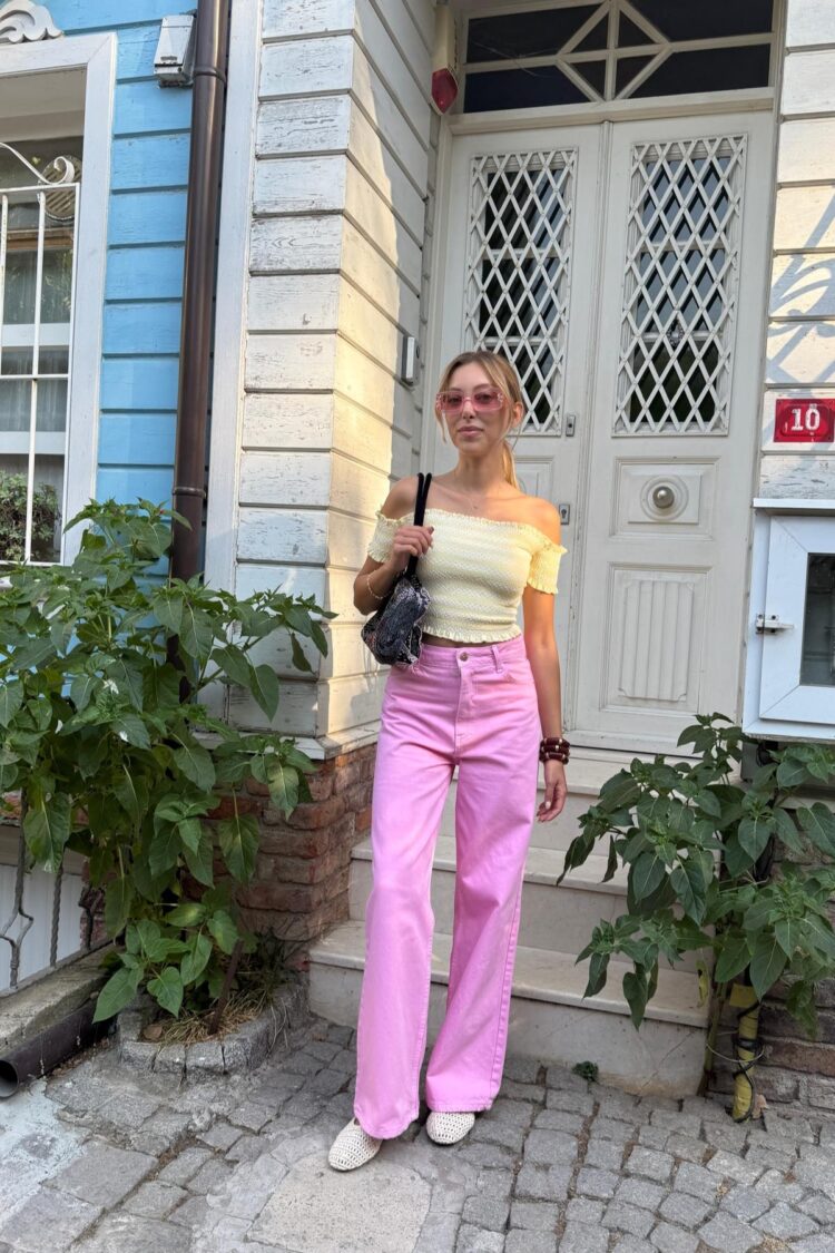 Pink Mom Pants High Waist Wide Leg Buttoned - Brand: Levure - Women & Kids, Baby Clothes Wholesale - Globality Store