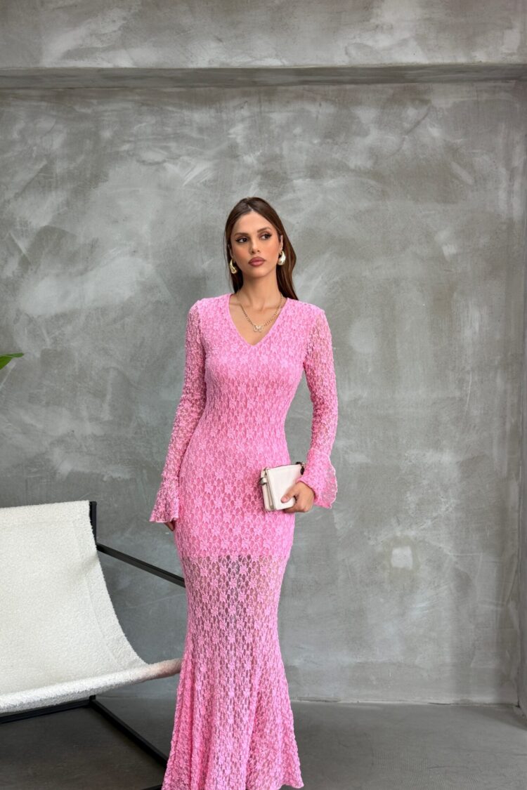 ElegantBodycon Dress With V-Neck And Long Sleeves