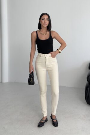 Beige Mom Jeans With High Waist Skinny Leg - Brand: XLove - Women & Kids, Baby Clothes Wholesale - Globality Store