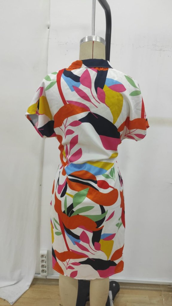 Mix Color Shirt Dress With Notched Neck