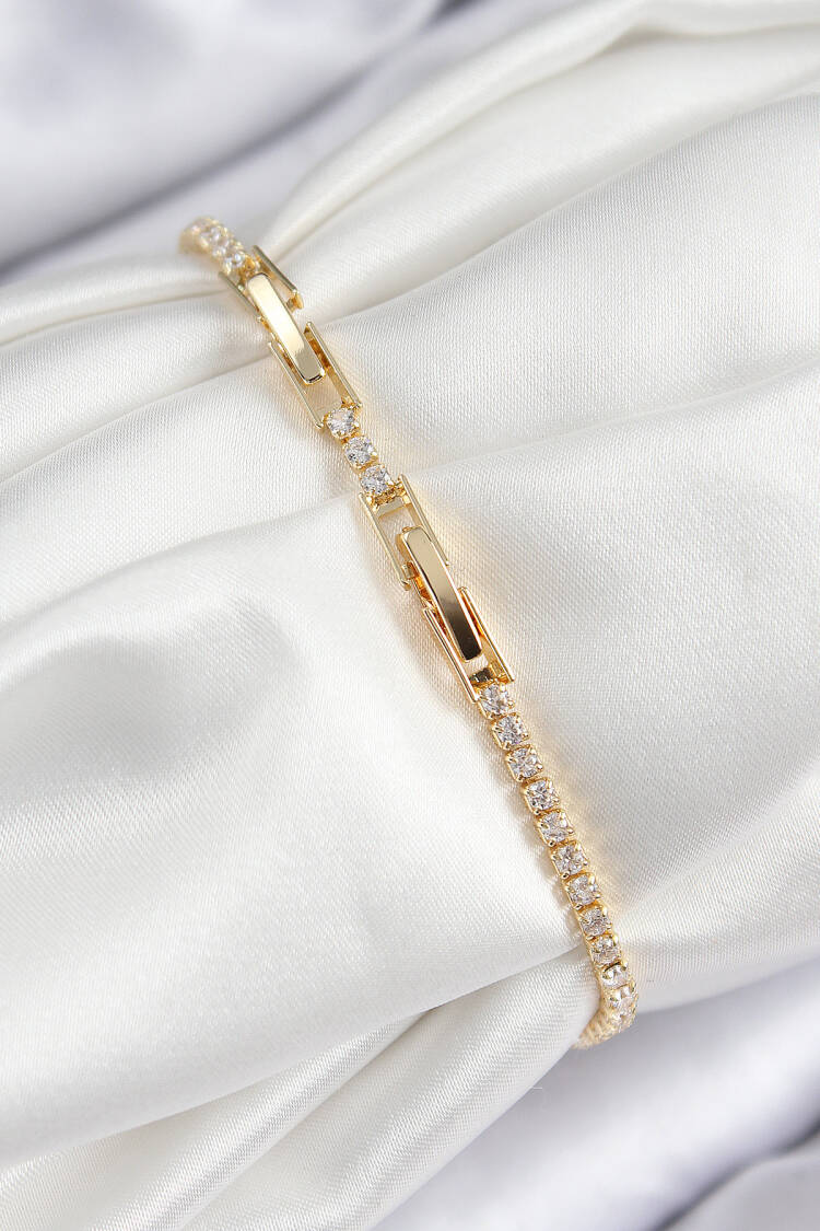 Brass Color Zircon Stone Geometric Pattern Gold Color Women's Bracelet