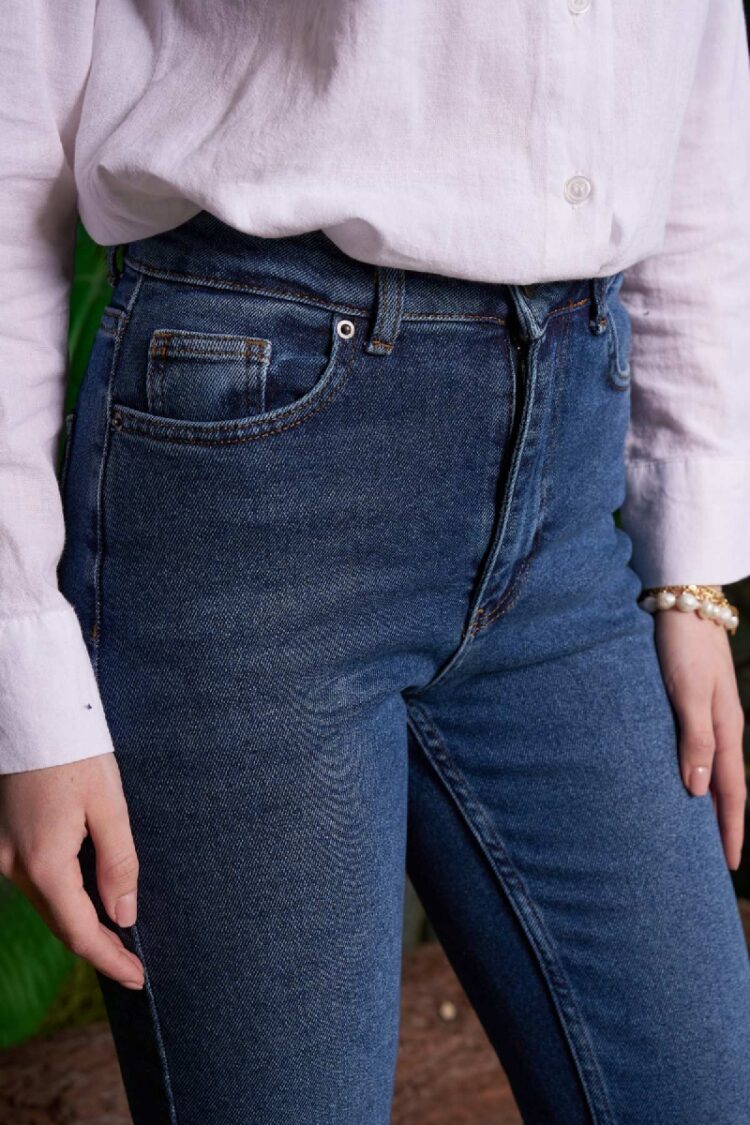 Blue Mom Jeans High Waist Cropped Straight Leg