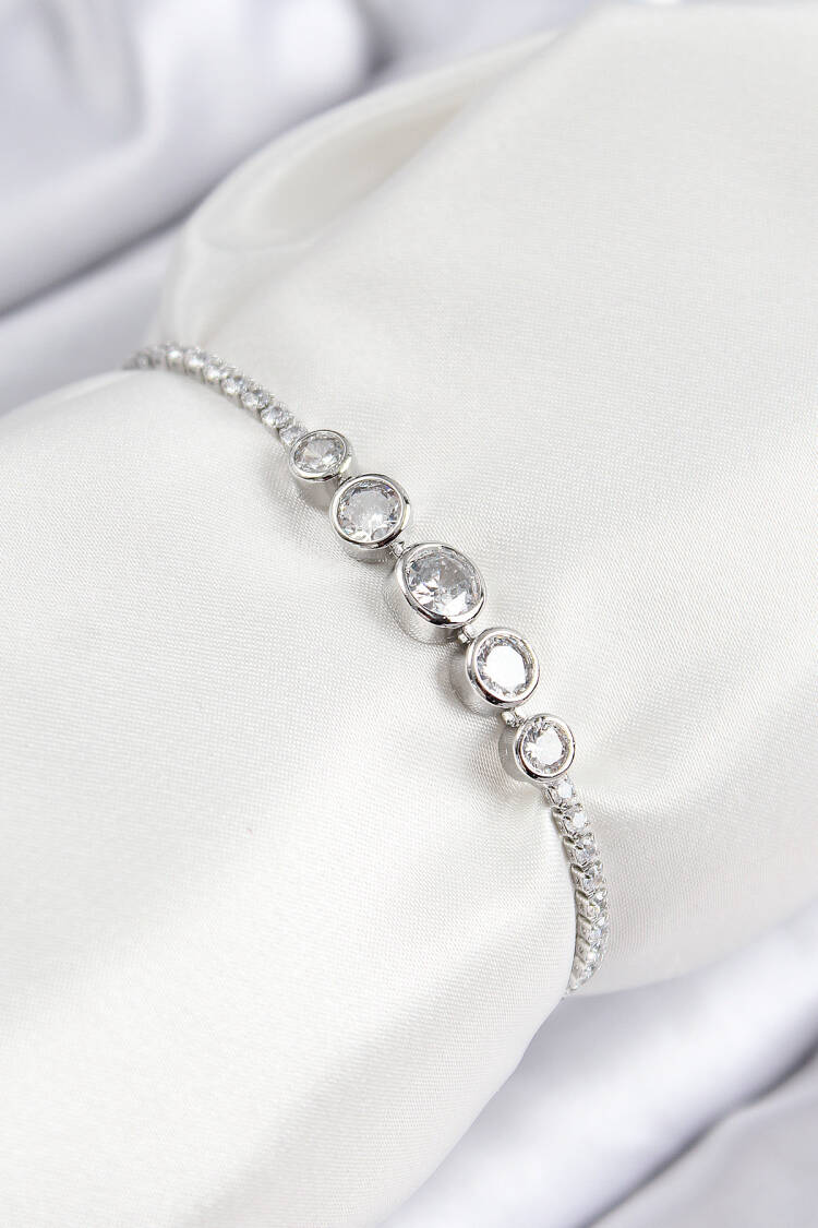 Brass Zircon Stone Inline Circle Pattern Silver Color Elevator Women Bracelet - Brand: Ebijuteri - Women & Kids, Baby Clothes Wholesale - Globality Store