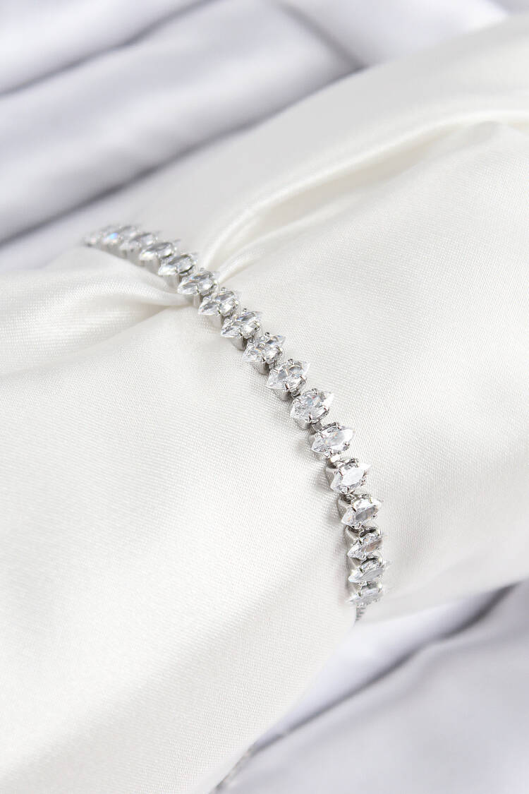 Brass Zircon Stone Drop Model Silver Color Elevator Women Bracelet - Brand: Ebijuteri - Women & Kids, Baby Clothes Wholesale - Globality Store