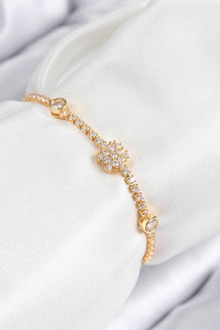 Brass Zircon Stone Snowflake Model Gold Color Elevator Women Bracelet - Brand: Ebijuteri - Women & Kids, Baby Clothes Wholesale - Globality Store